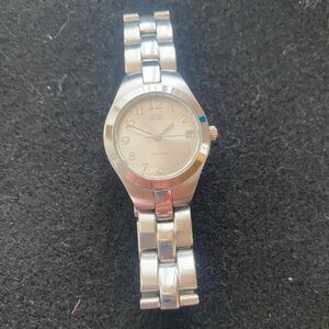 Guess Women's Metallic Timepiece